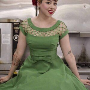 Tatyana Modcloth Alika Circle Retro 50s Swing Dress in Green Size XL